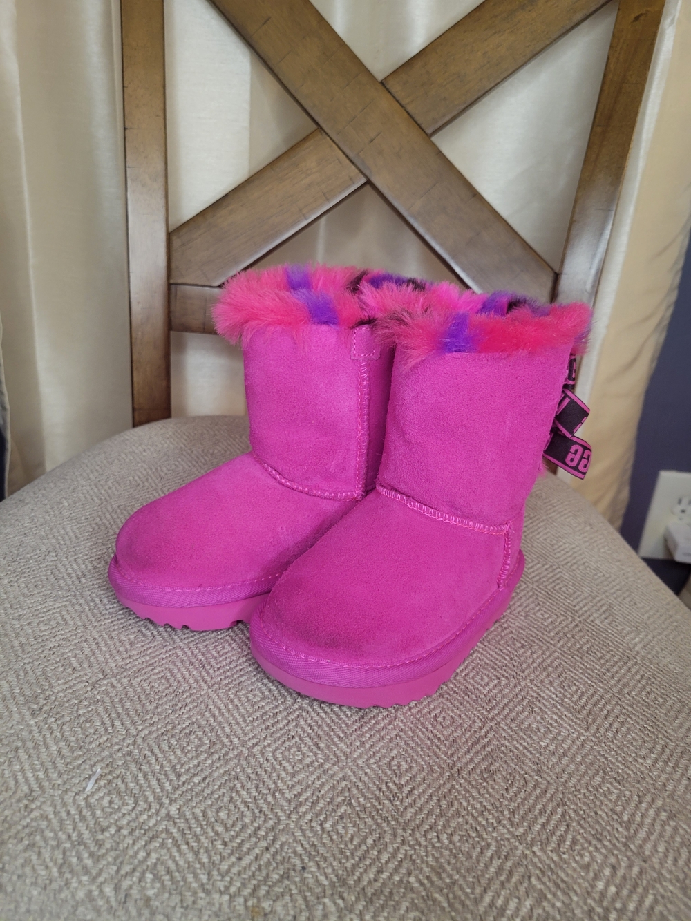 UGG Bailey Bow Plaid Punk Boots. - Picture 2 of 8